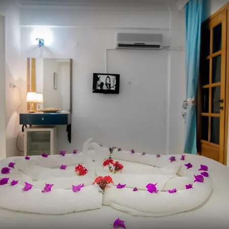 Hotel Korsanada *