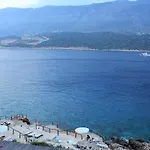 Korsanada Kaş