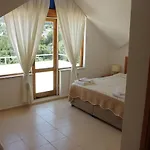 Szálloda Korsanada *